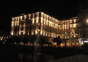 Karlsbad bei Nacht (Grand Hotel)