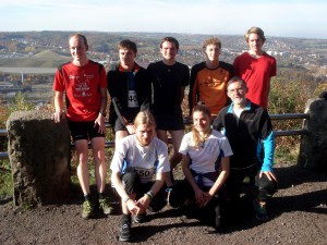 Unsere Mannschaft beim 65. Windberglauf auf der Aussichtsplattform des Windbergdenkmals. 