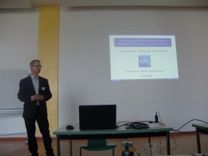 Qualität: Prof. Martin Grüttmüller von der HTWK Leipzig stellte das Projekt „tech4comp“ vor