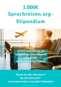 1.000 € Sprachreisen.org Stipendium, Bild: Ein Mann in der Wartehalle eines Flughafens
